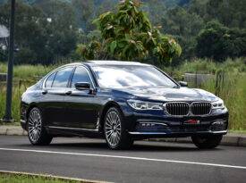 BMW 740e