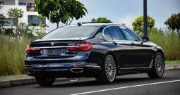 BMW 740e