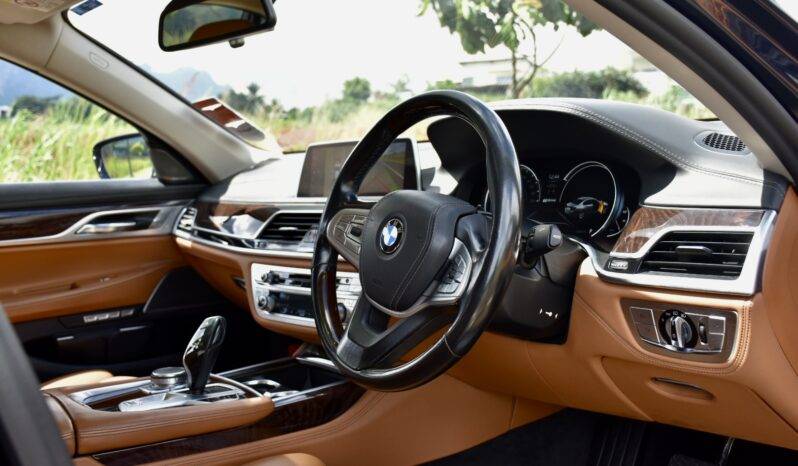 BMW 740e full