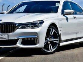 BMW 740e