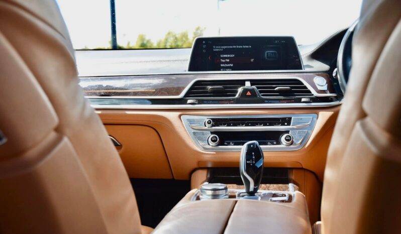 BMW 740e full