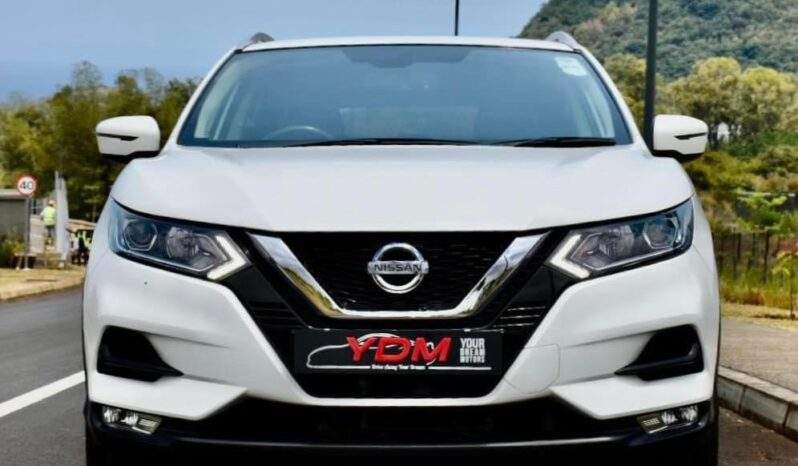 Nissan Qashqai full