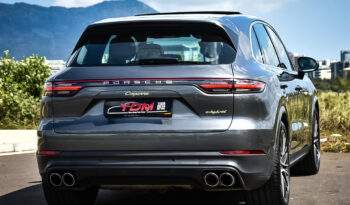 Porsche Cayenne full