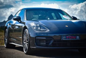 Porsche Panamera 4