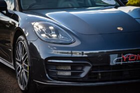 Porsche Panamera 4