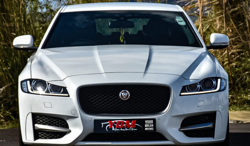 Jaguar XF full