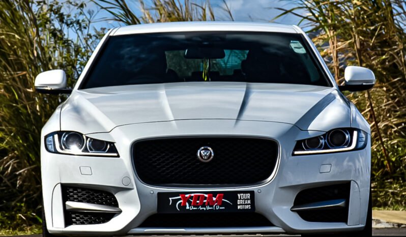 Jaguar XF full