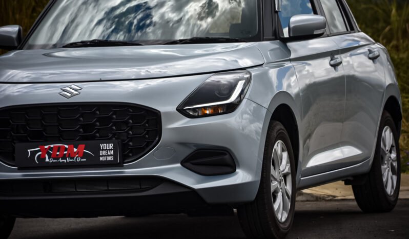 Suzuki Swift full
