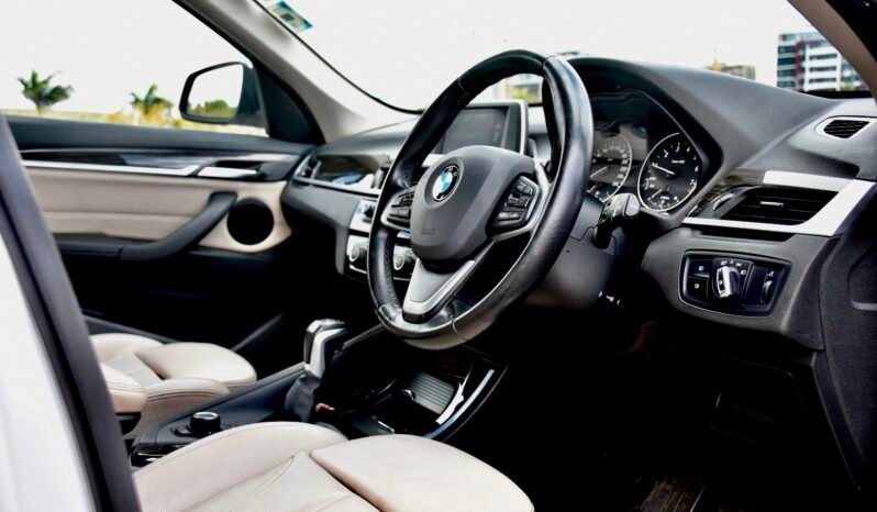 BMW X1 full