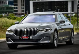 BMW 745e