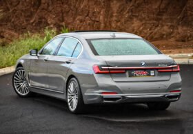 BMW 745e