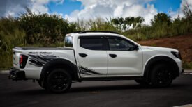 Nissan Navara Black Edition