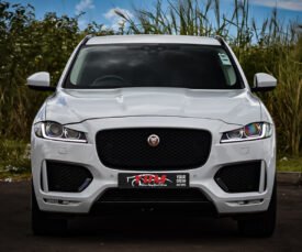 Jaguar F Pace