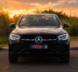 Mercedes GLC300e