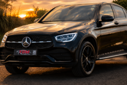 Mercedes GLC300e